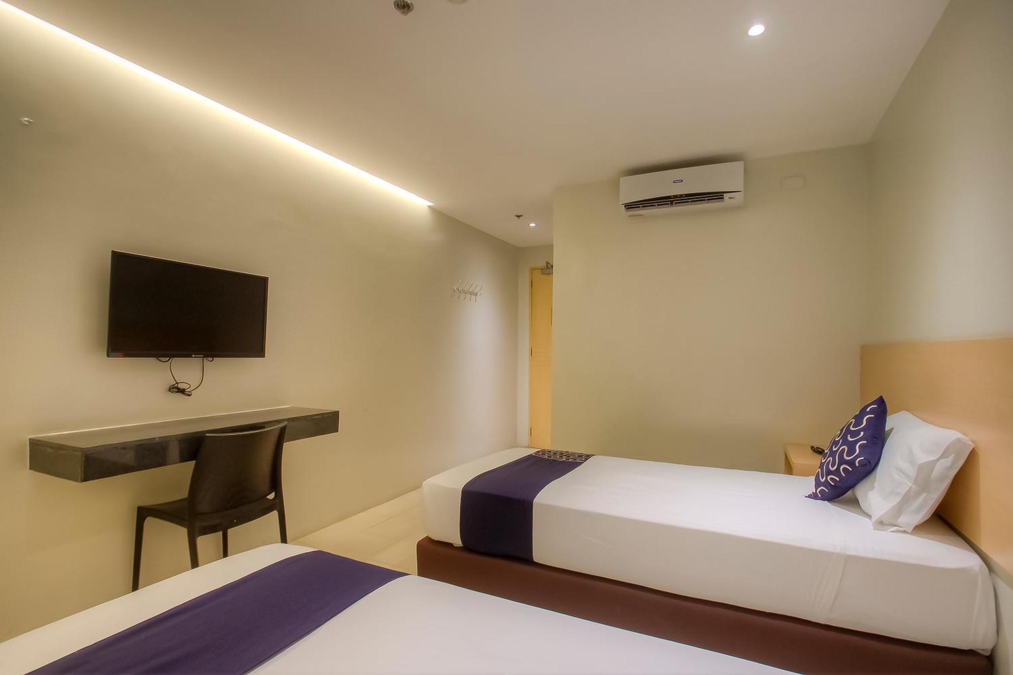 Capital O 827 Speciale Hotel Росарио Экстерьер фото
