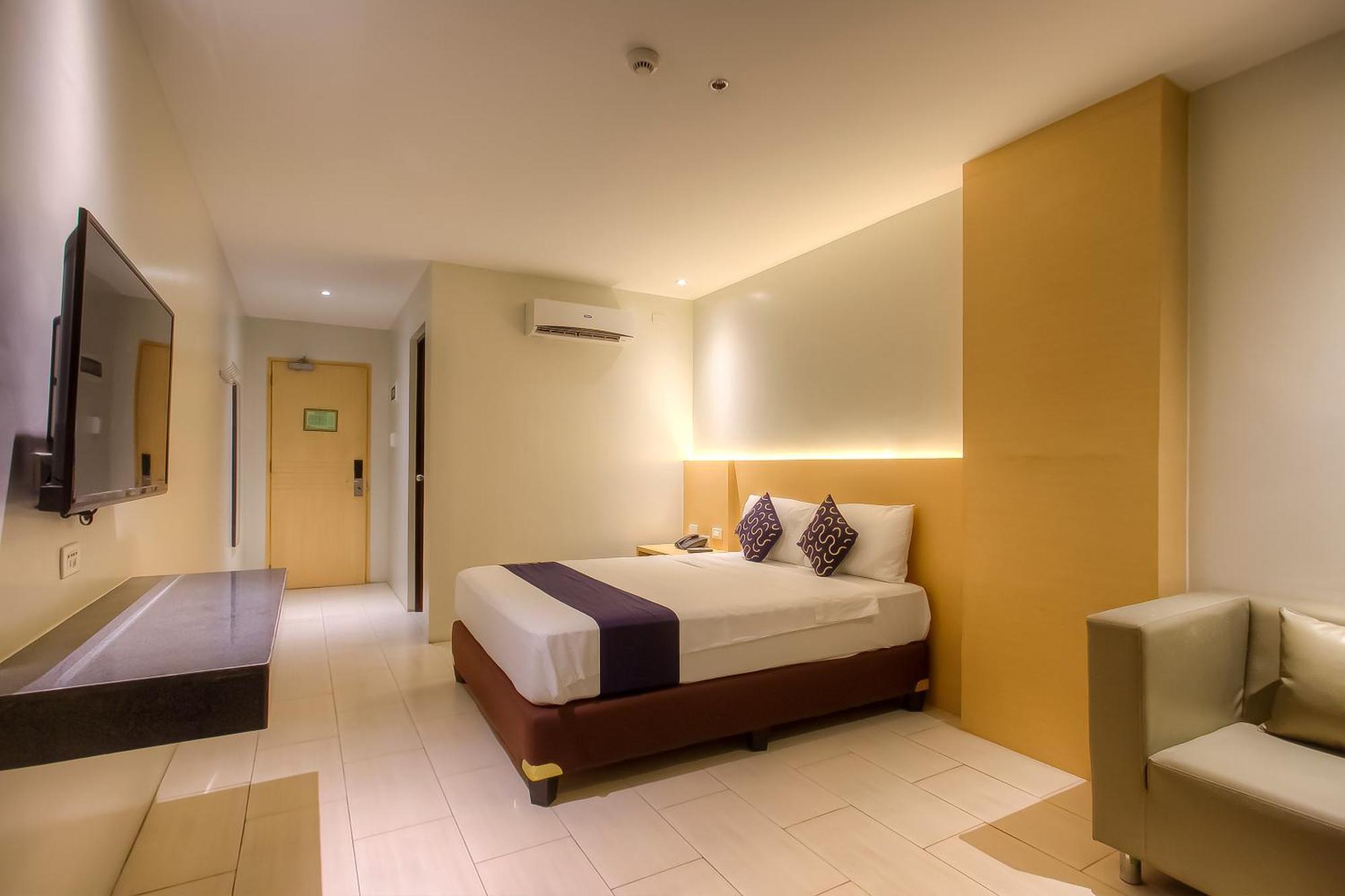 Capital O 827 Speciale Hotel Росарио Экстерьер фото