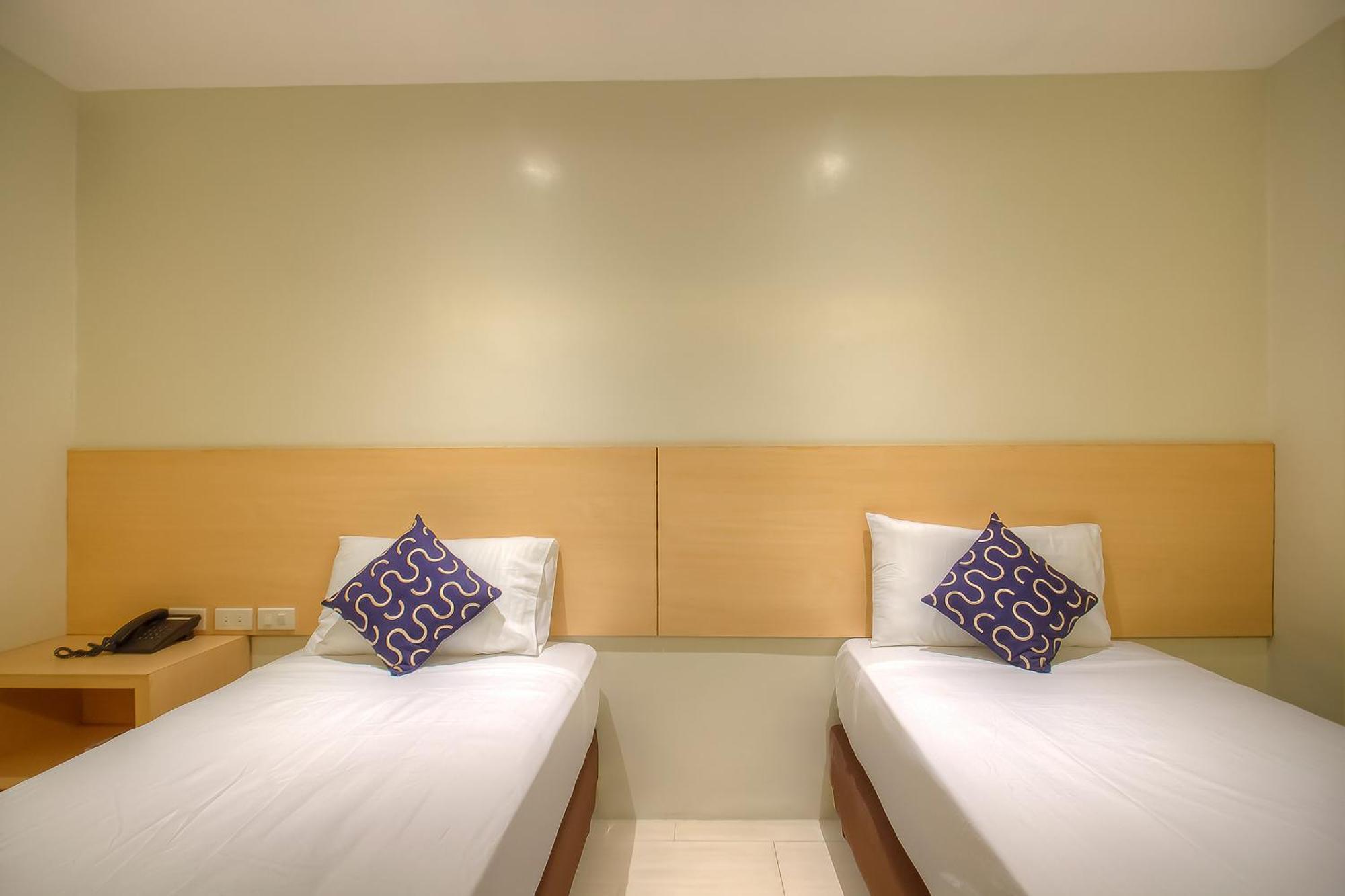 Capital O 827 Speciale Hotel Росарио Экстерьер фото