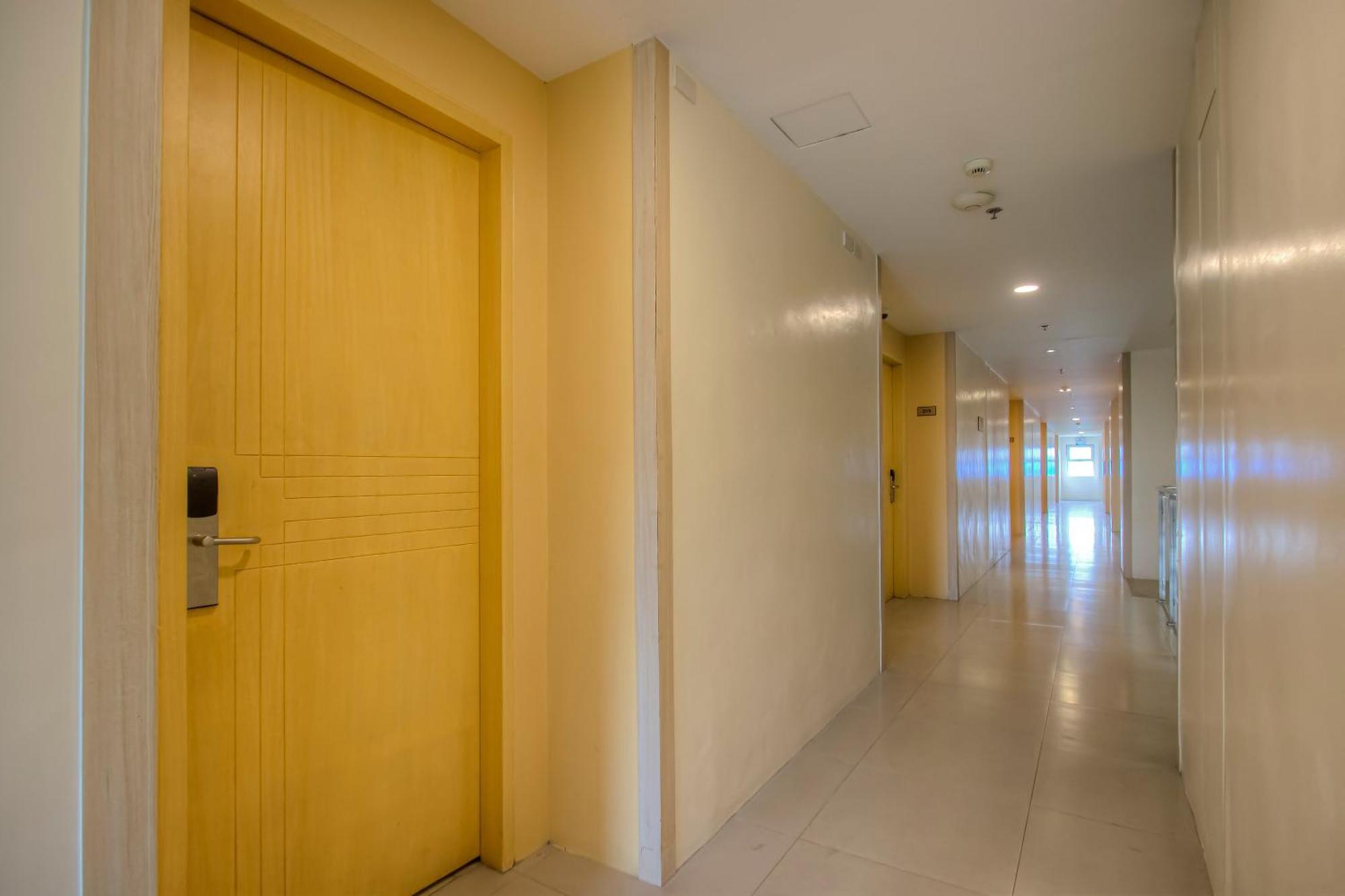 Capital O 827 Speciale Hotel Росарио Экстерьер фото