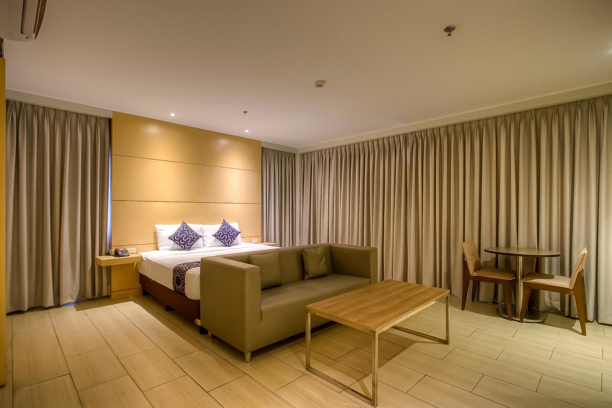 Capital O 827 Speciale Hotel Росарио Экстерьер фото